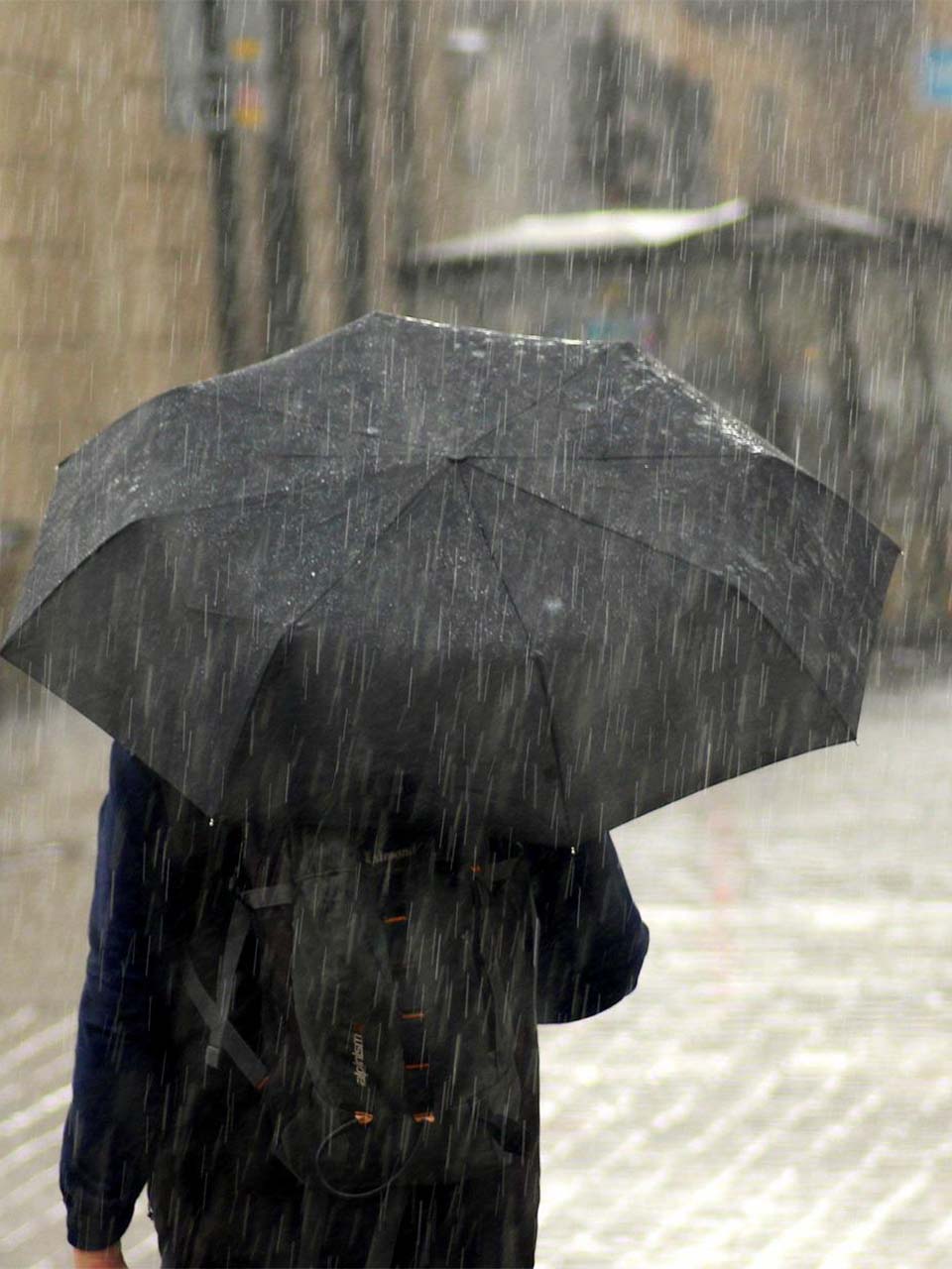 防水性だけじゃない! 梅雨の時期に選びたい腕時計3本