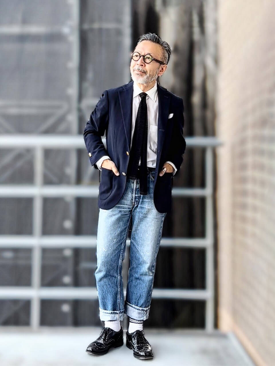 国籍も色もミックスしながらオリジナルの着こなしを追求!