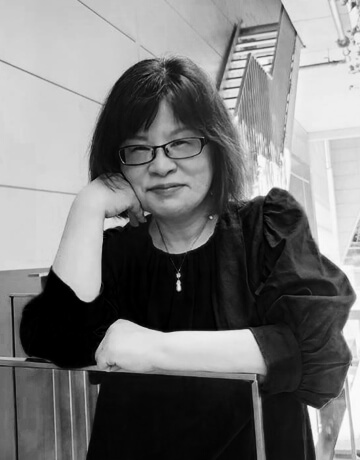 小説家 大島 真寿美