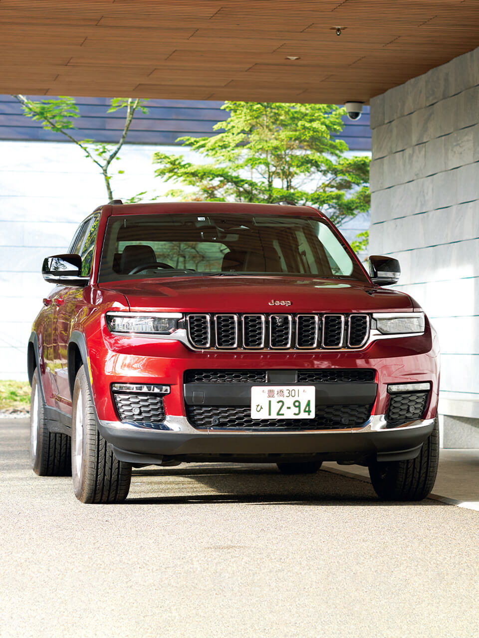 ジープ『グランドチェロキー』で叶える、珠玉のリラクシングライフ