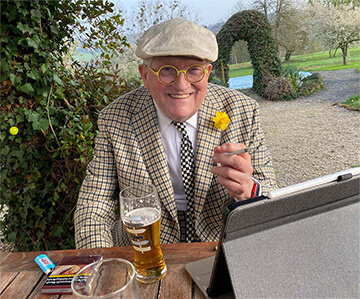 画家／芸術家 David Hockney