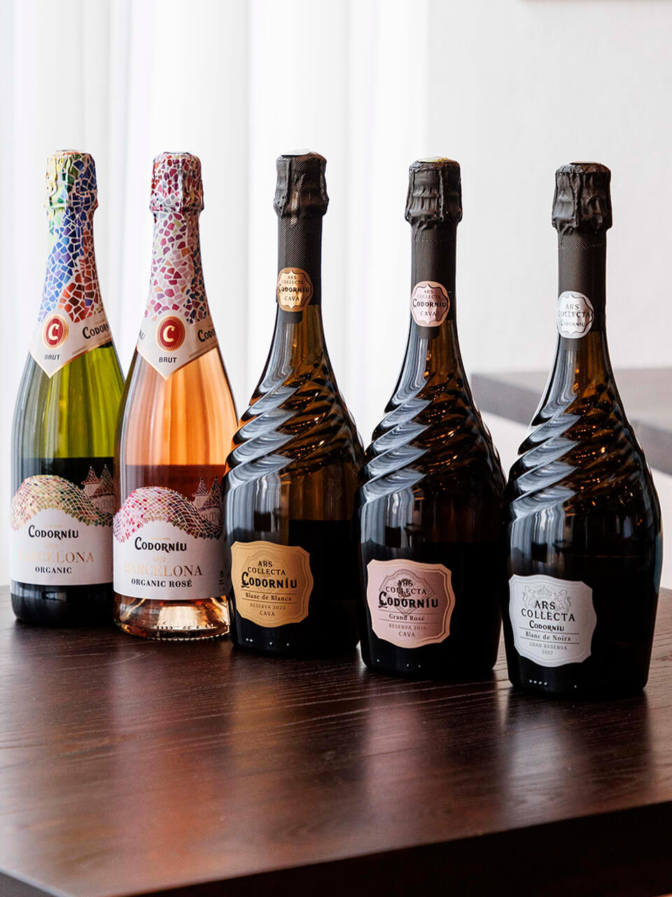 カタルーニャの太陽に育まれた『コドルニウ』のカバで、ホリデーシーズンを愉しむ