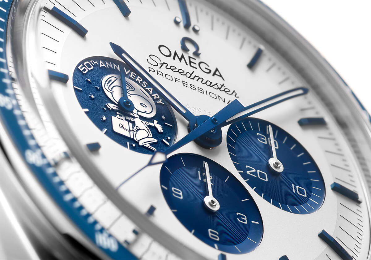 OMEGA　スピードマスター“シルバー スヌーピー アワード” 50周年の画像