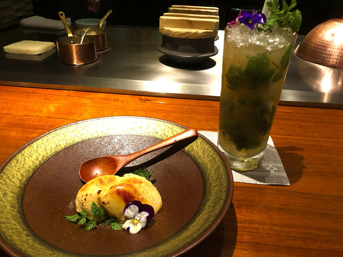 「フォアグラ豆腐ようブリュレ」「赤玉ねぎジャム」の画像
