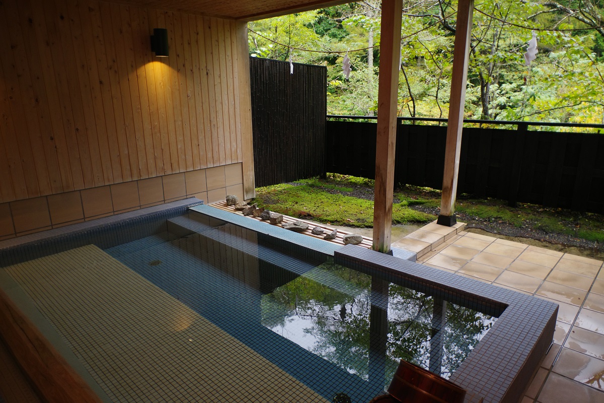 「寝湯」の画像