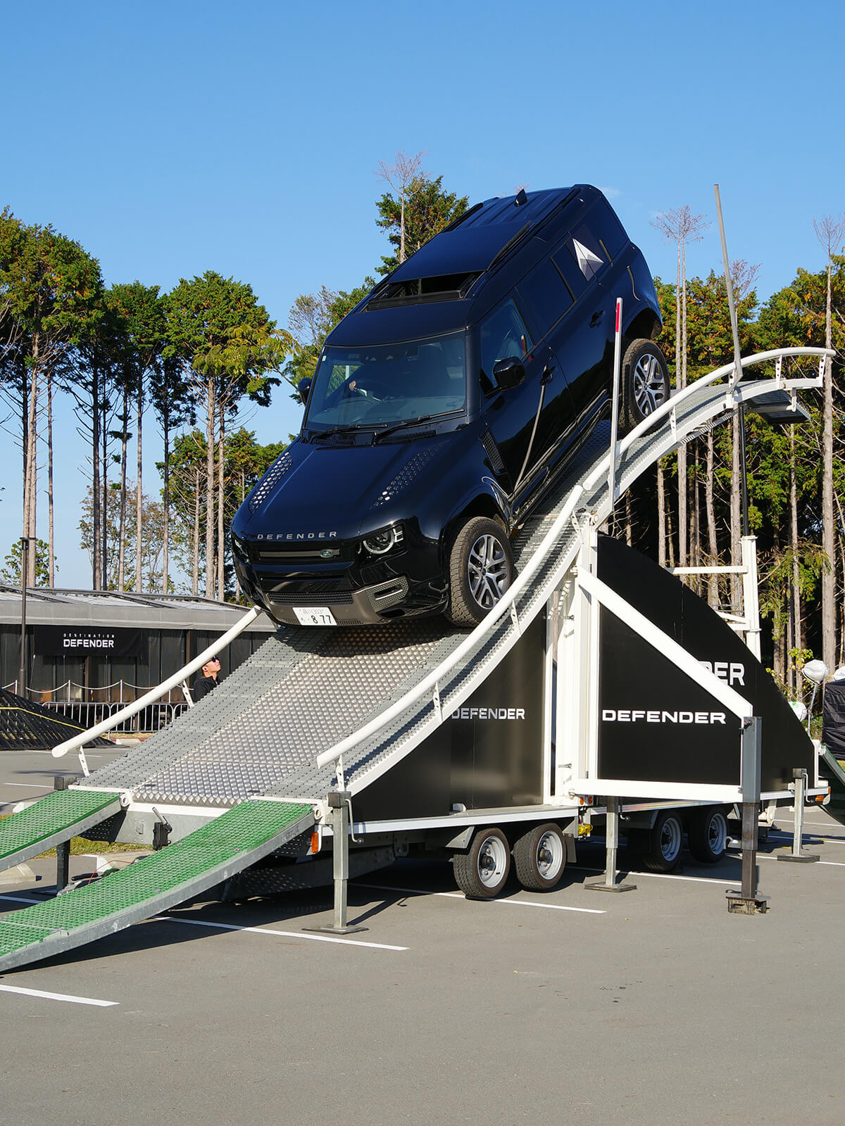 「ツインテラポッド」を下る画像