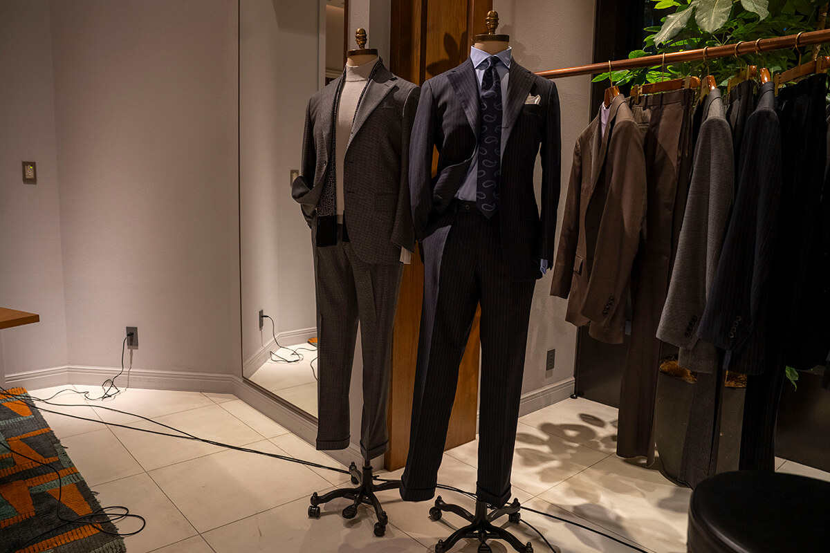 “ポール・スチュアート”別注の“VBC”「オフリミッツ」を使ったセットアップの画像