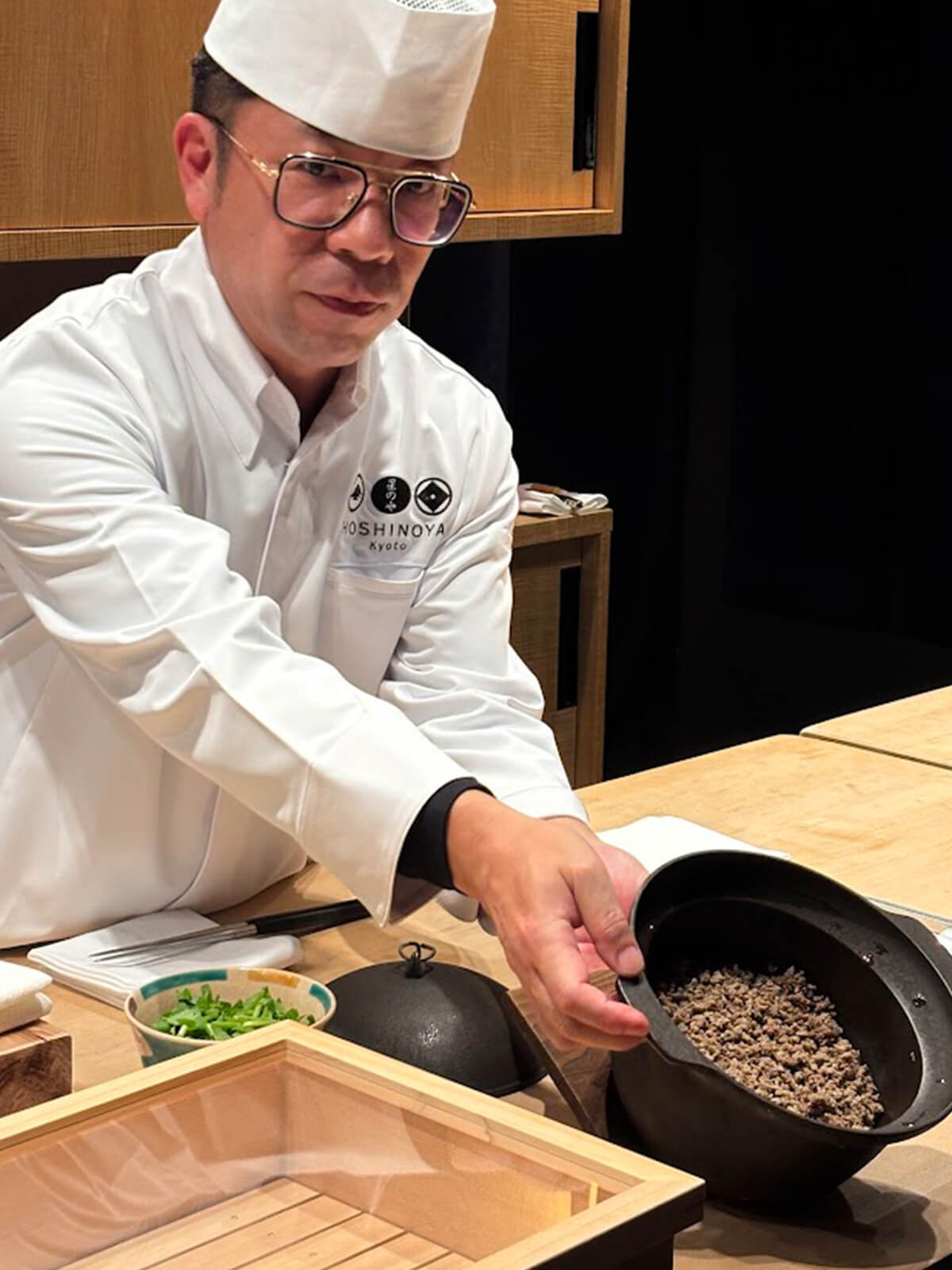 和食統括料理長の石井義博さんの画像