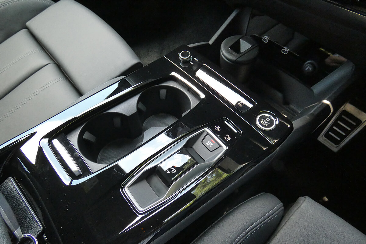 センターコンソールの画像