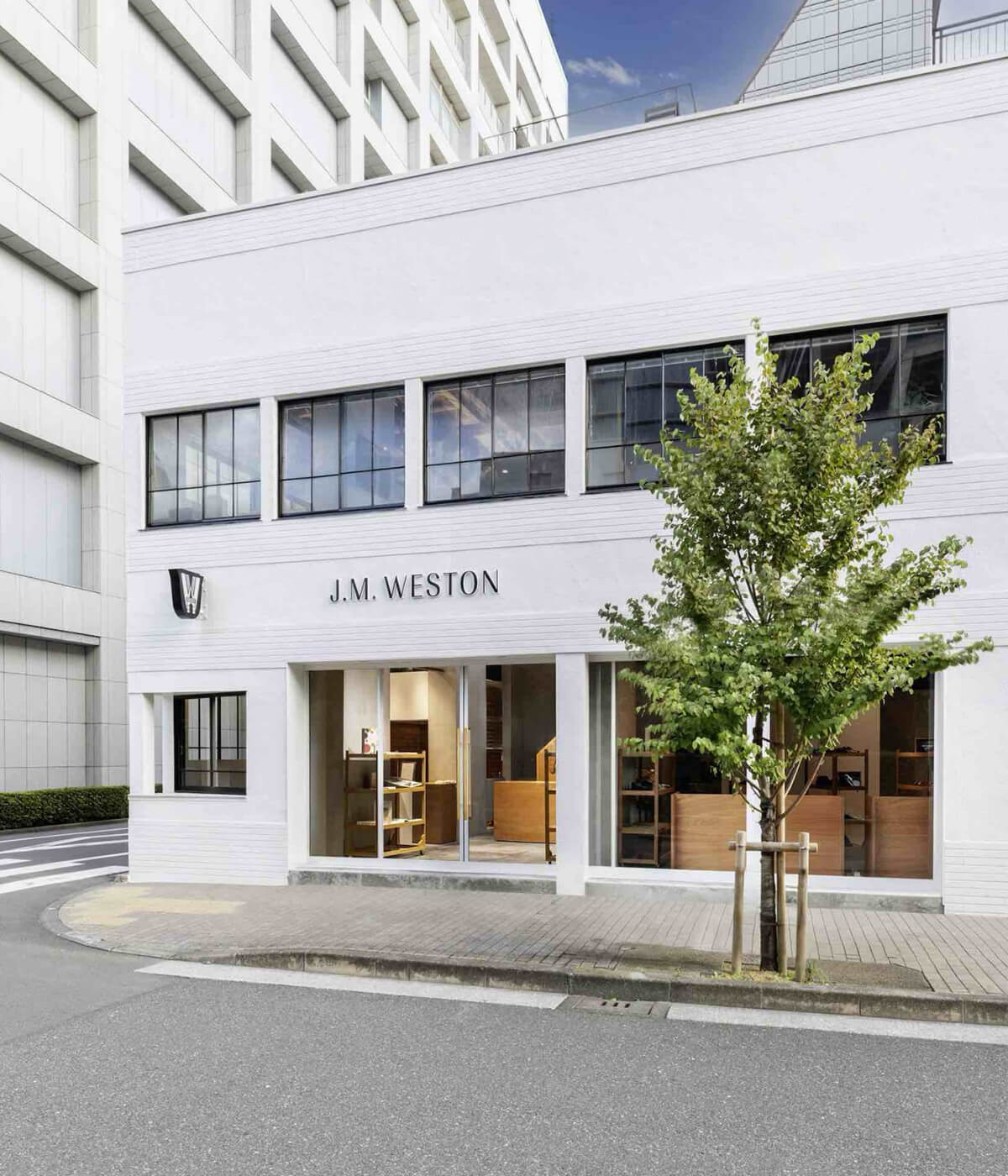 元印刷工場の建物をリノベーションした「ジェイエムウエストン アトリエ」の外観の画像