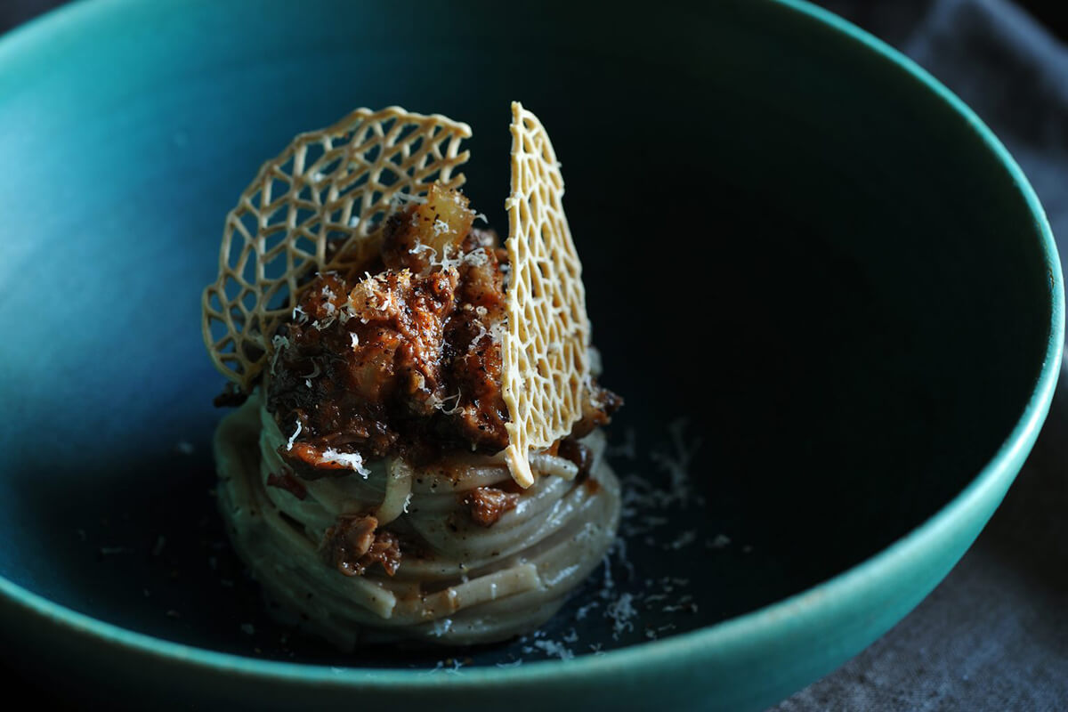 「クーガ芋のキタッラ 軟骨ソーキのラグー」の画像