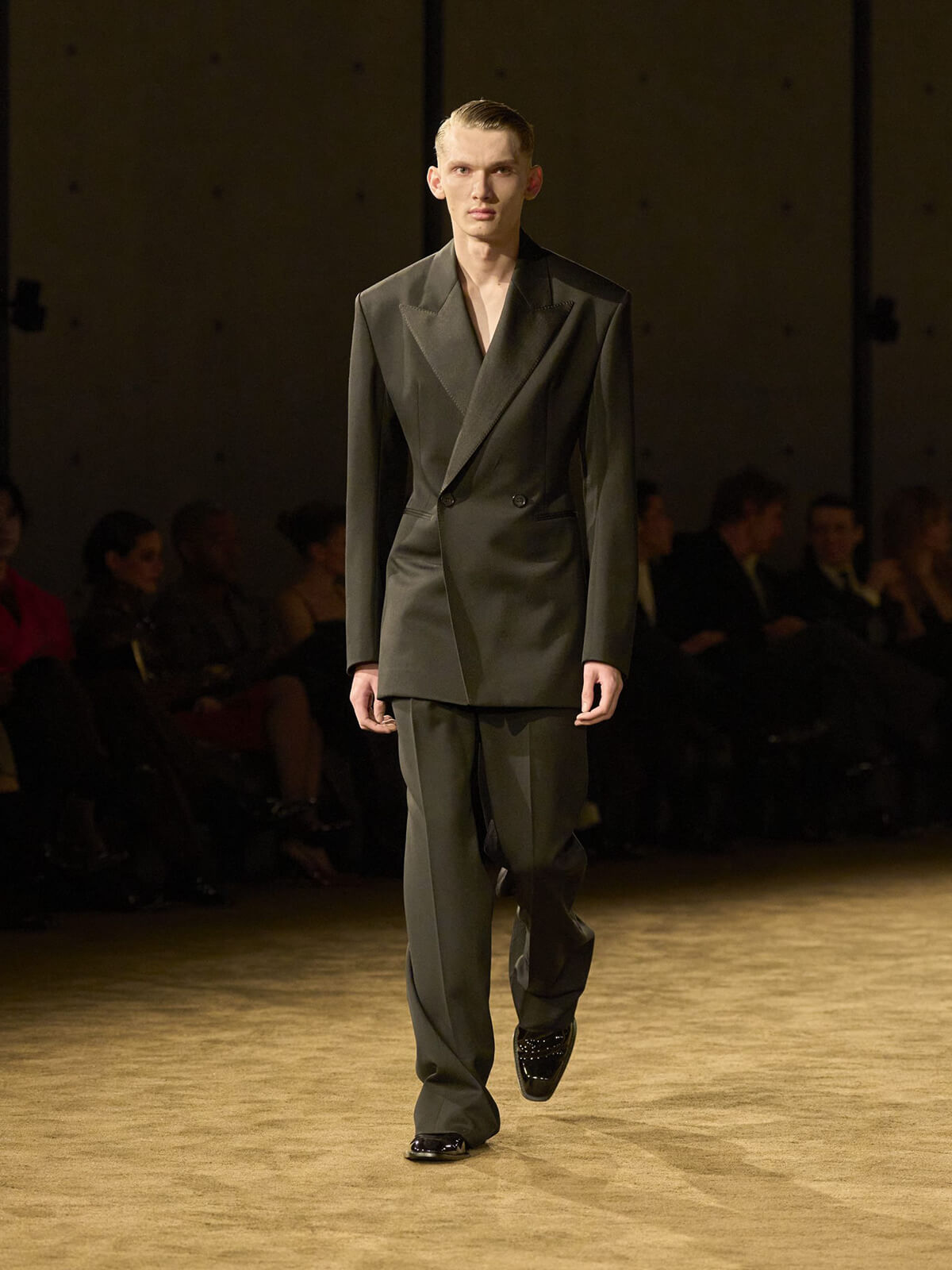 “SAINT LAURENT BY ANTHONY VACCARELLO(サンローラン)”の画像