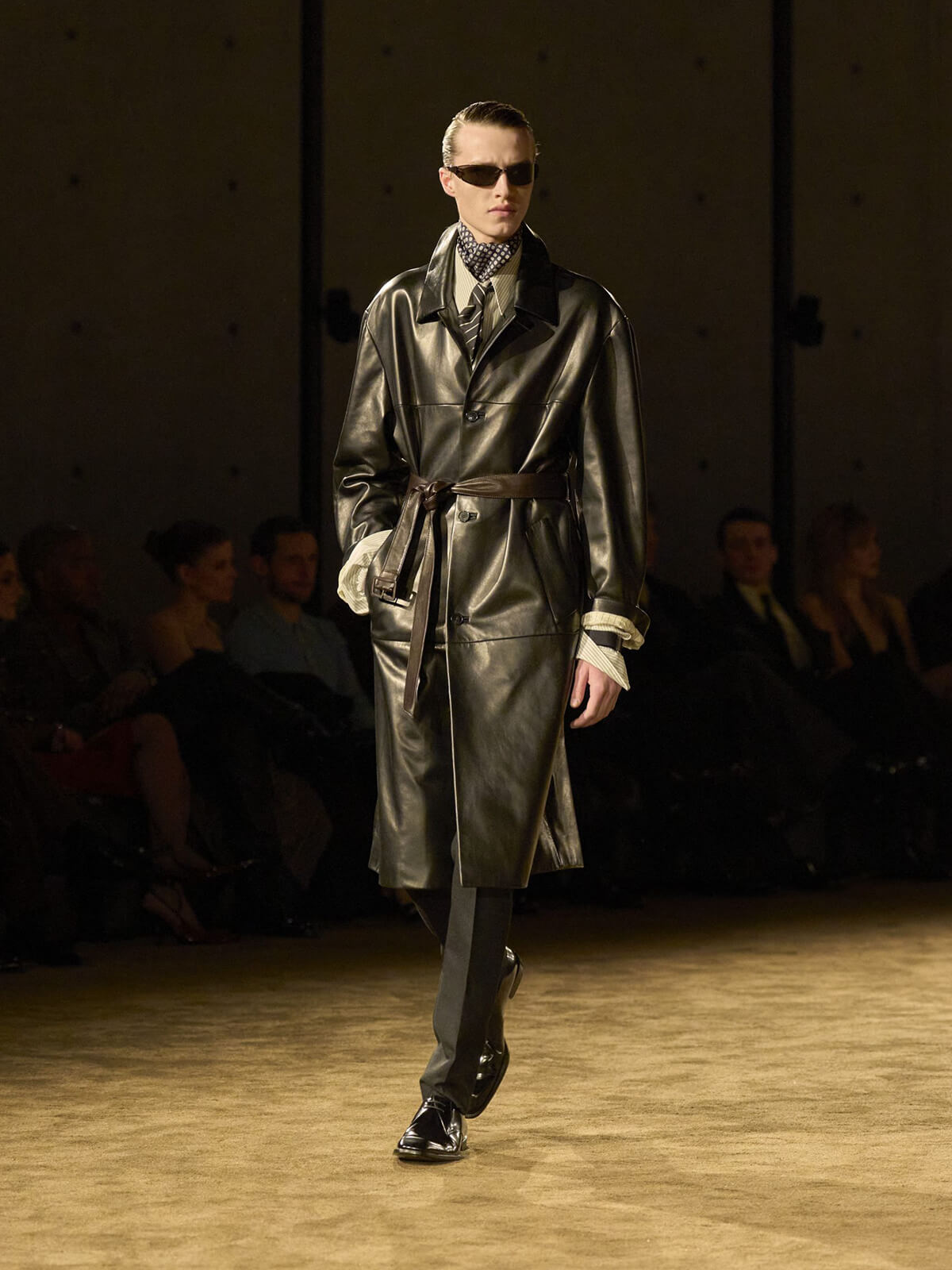 “SAINT LAURENT BY ANTHONY VACCARELLO(サンローラン)”の画像