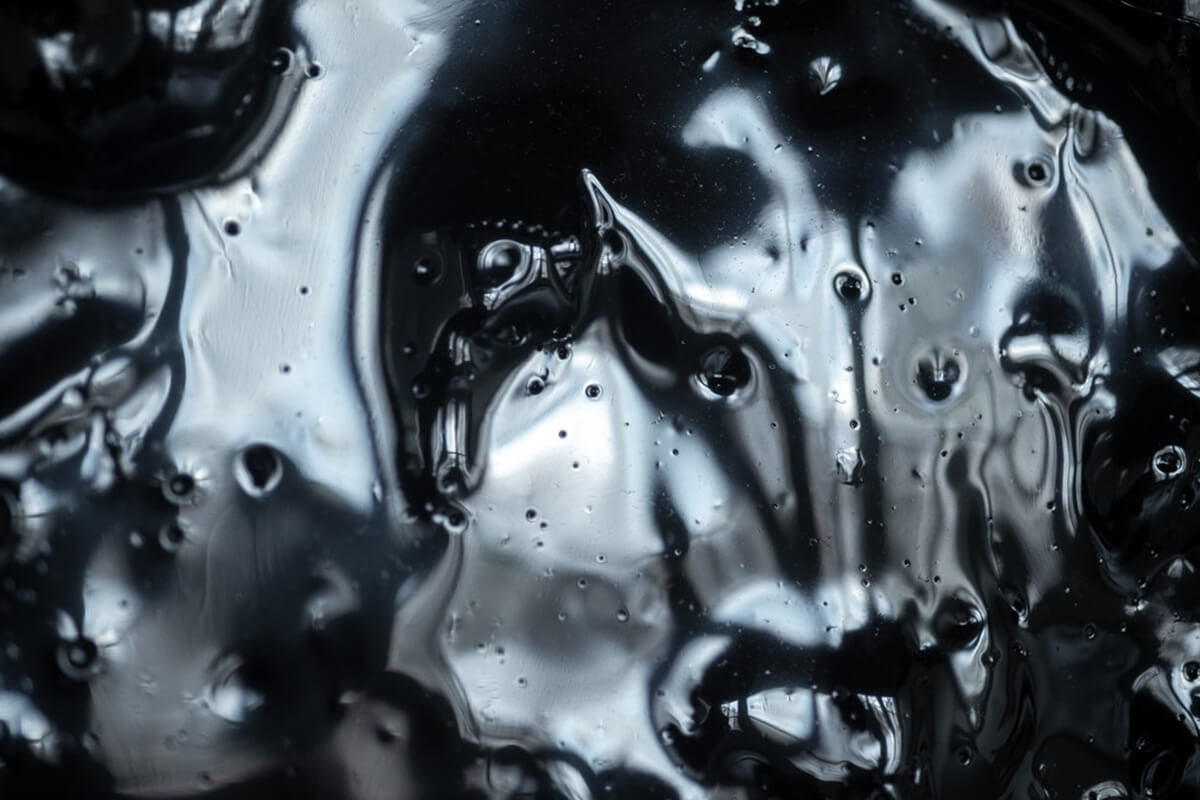 《Below (For the Ones That Murmur)》の画像