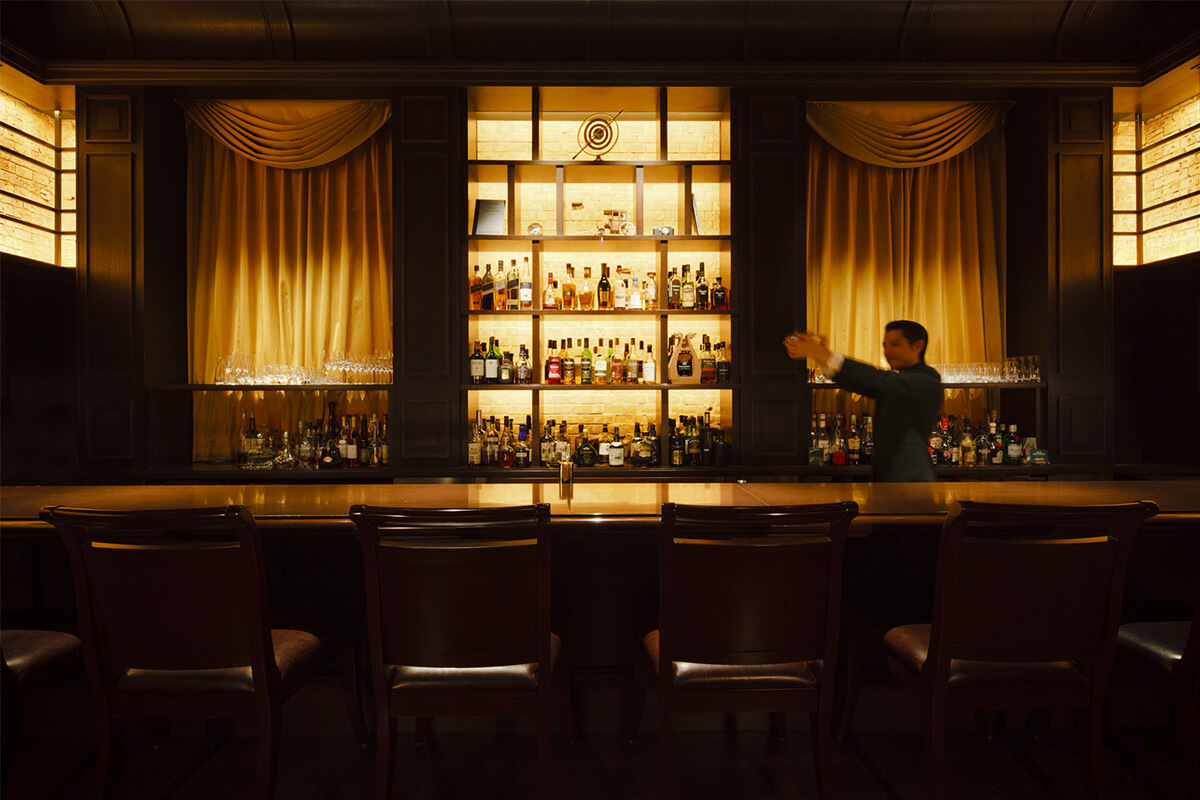 「バー オーク」の画像