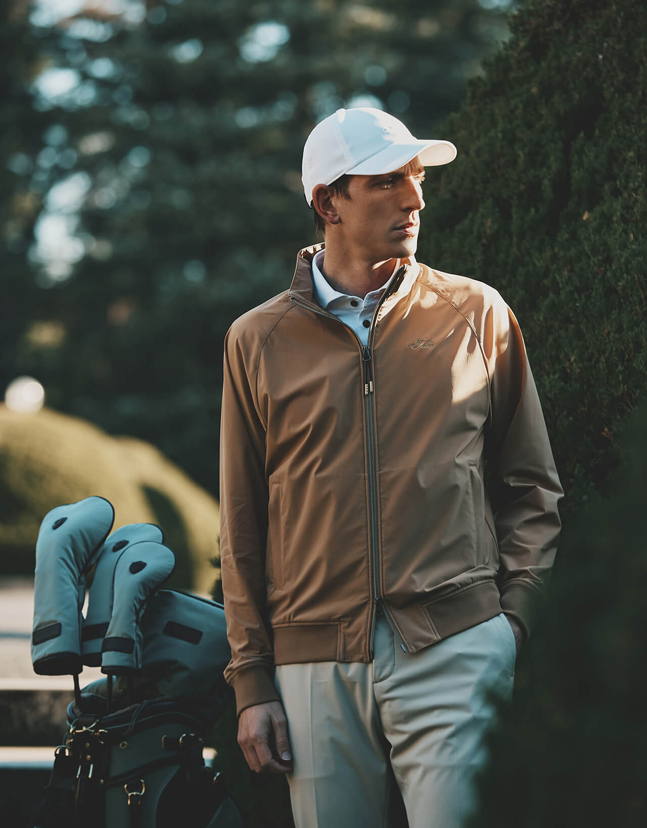 シックなゴルフスタイルを実現する 「フェリージ イル ゴルフ」