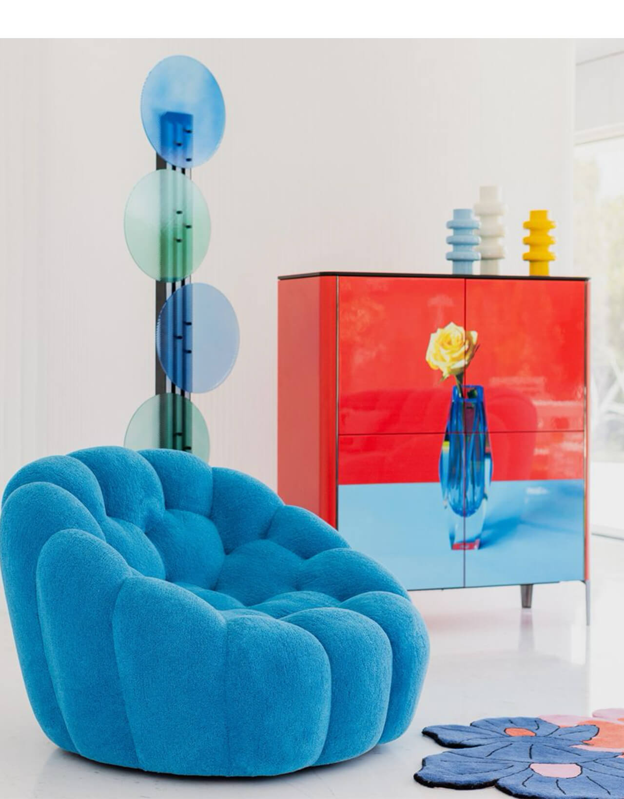 「ロッシュ ボボア トーキョー」でペドロ・アルモドバル監督の“語るインテリア”に没入