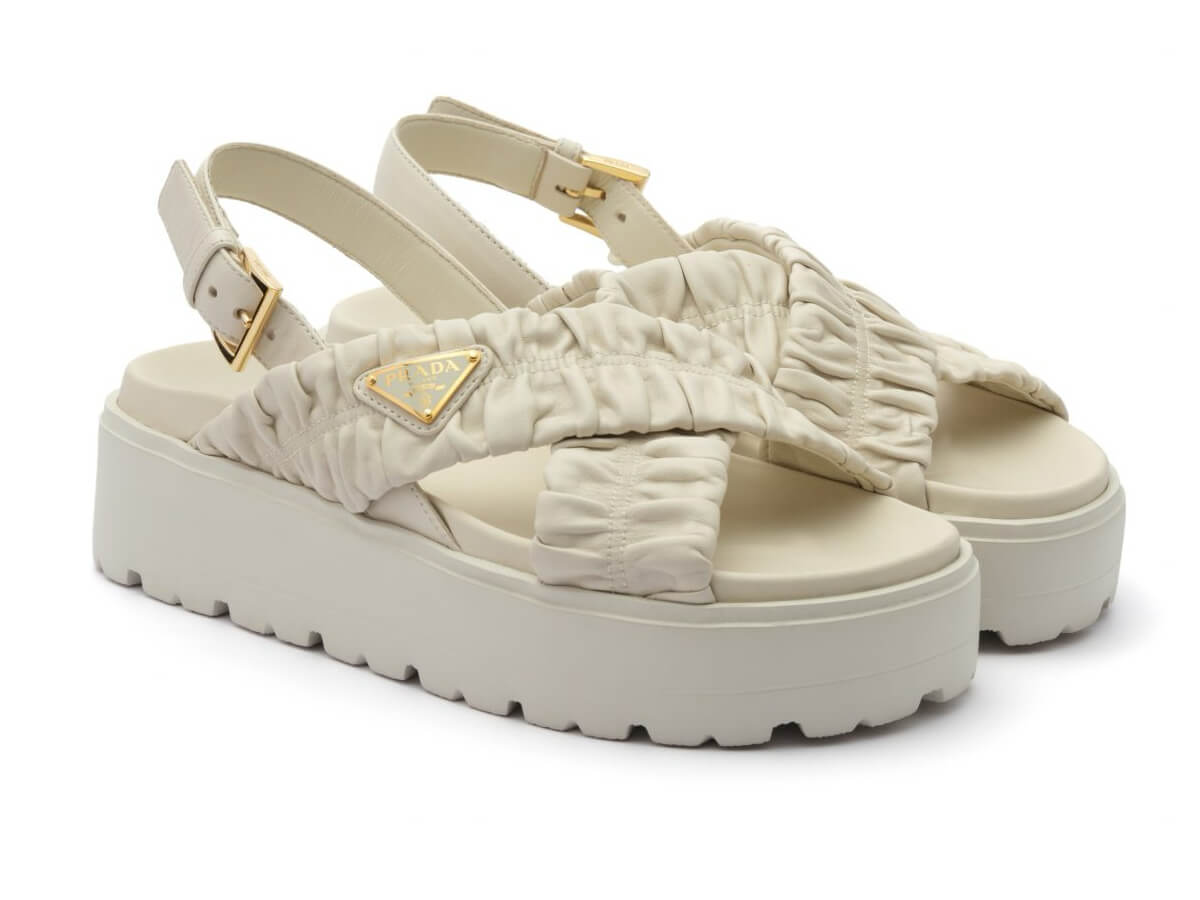 マテラッセレザー フラットフォームサンダル、アイボリーカーフレザーの画像