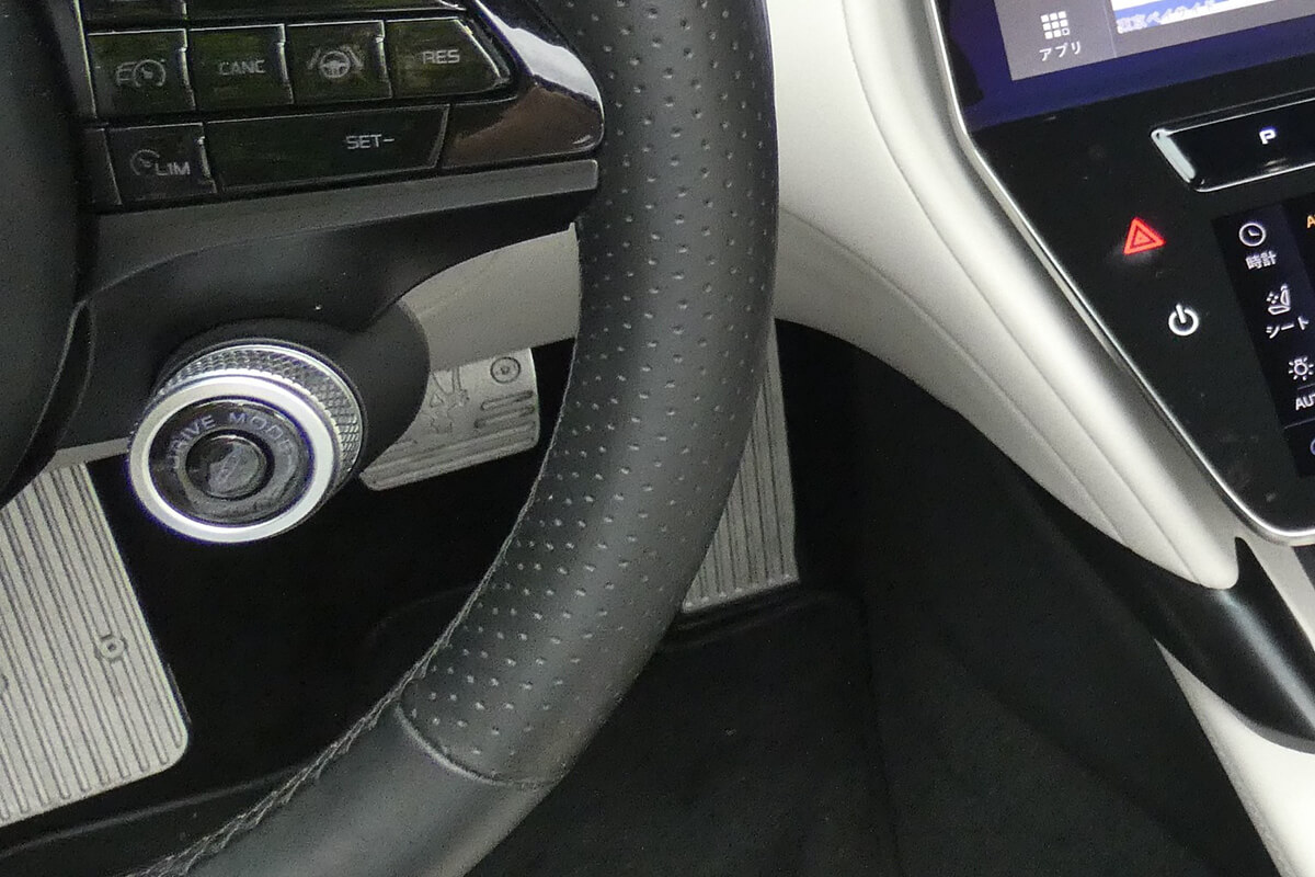 4種のドライブモードを選択できるダイヤルの画像