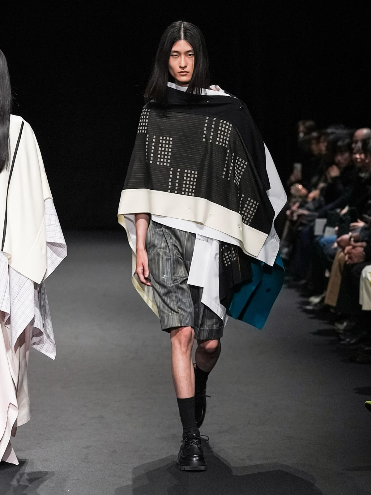 “ミゼン”のランウェイショーの画像