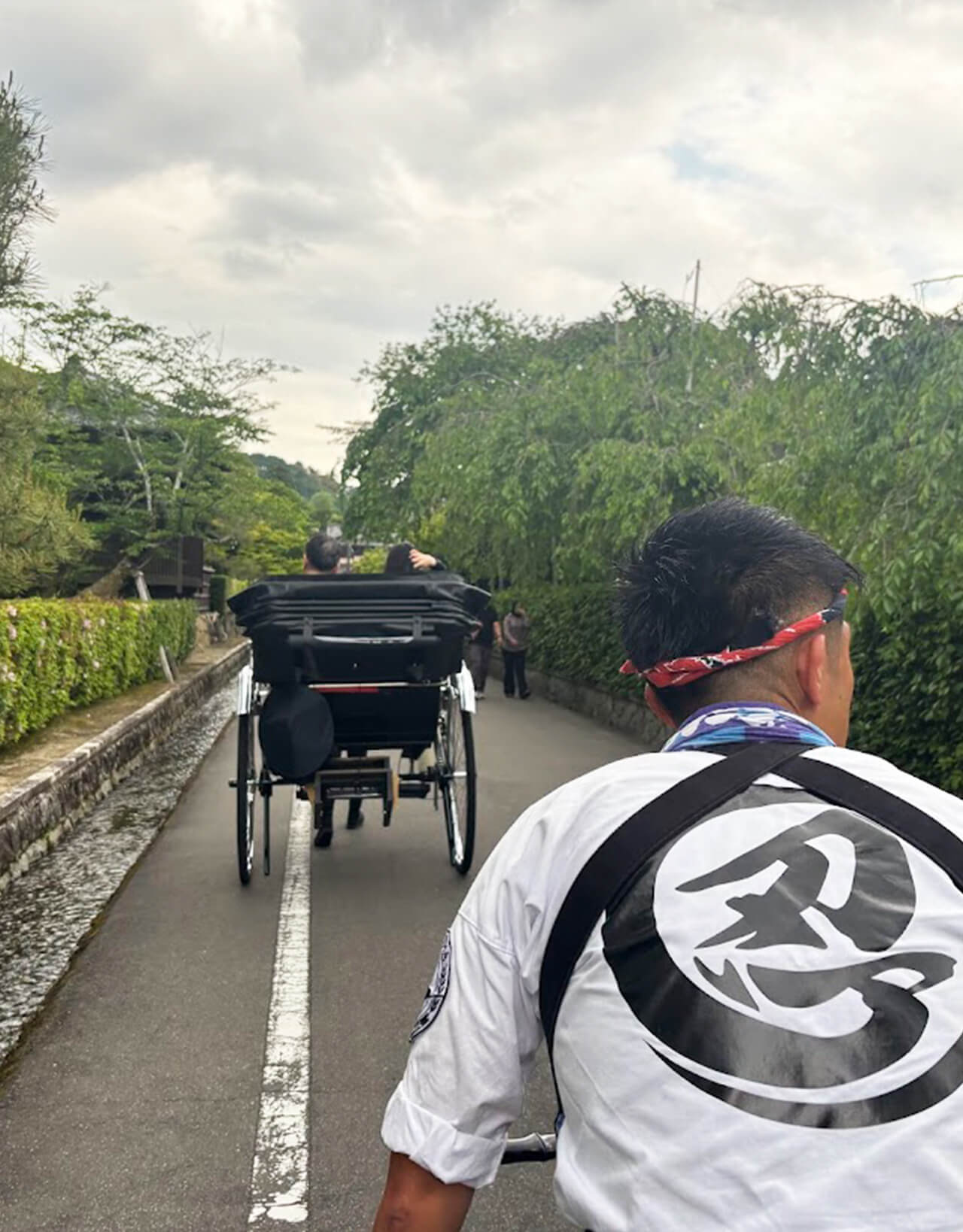 記憶に残る特別な体験をオーダーメイド！京都で話題のラグジュアリー人力車