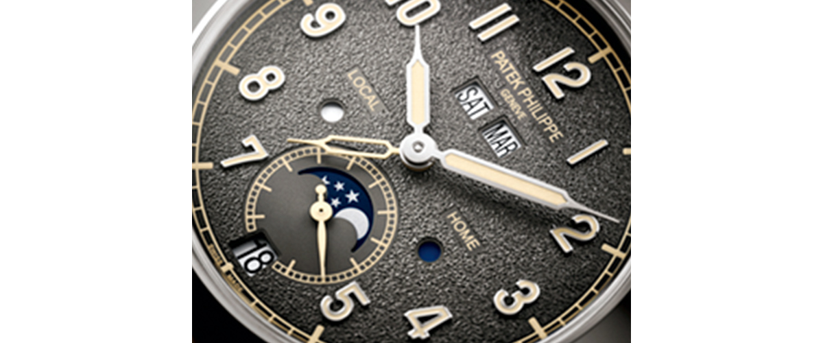 PATEK PHILIPPEの「年次カレンダー・トラベルタイム 5326G」の画像